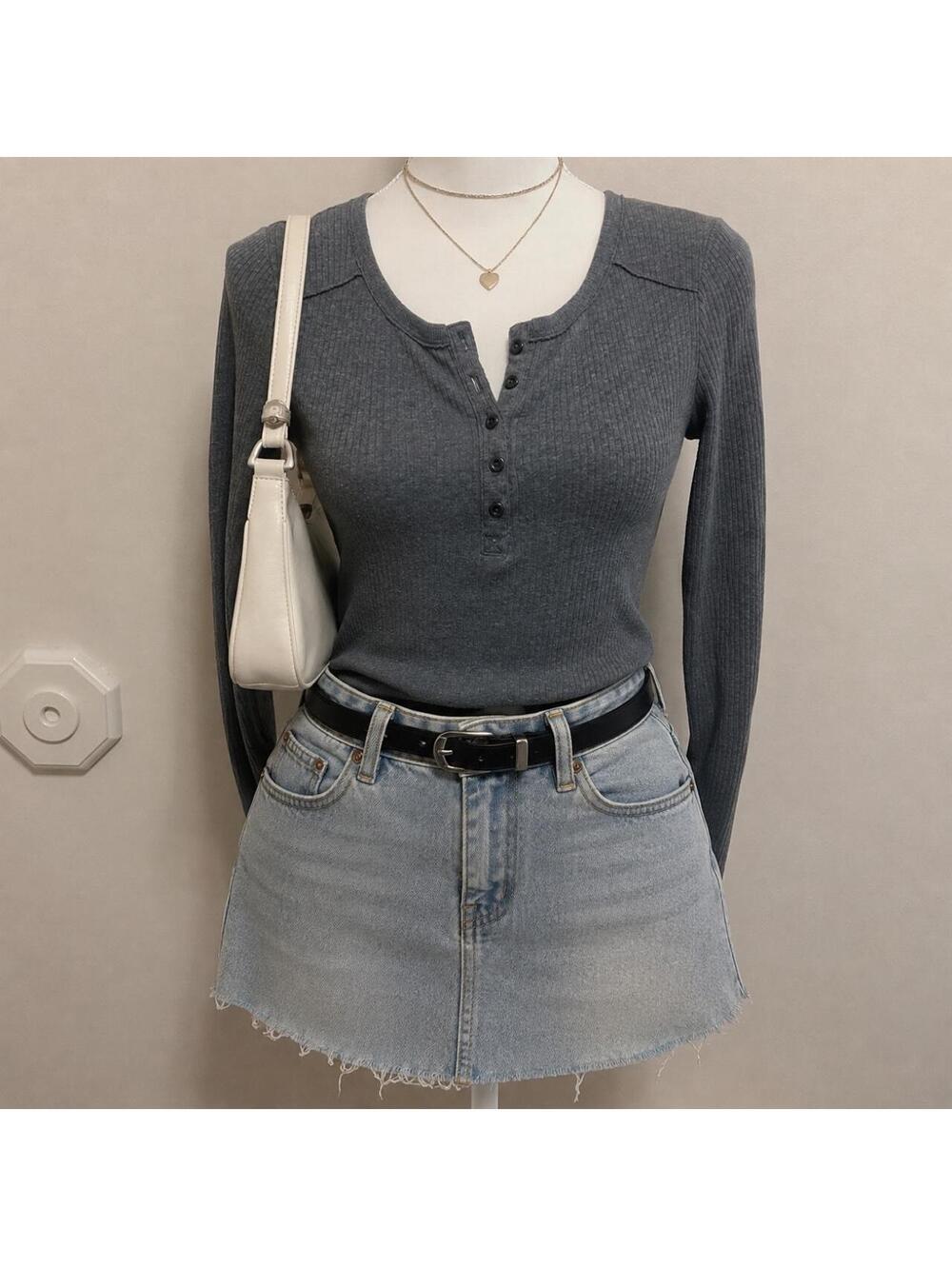 Mossimo Gray Ribbed Henley Long Sleeve Top Size Small Y2K 90s Style